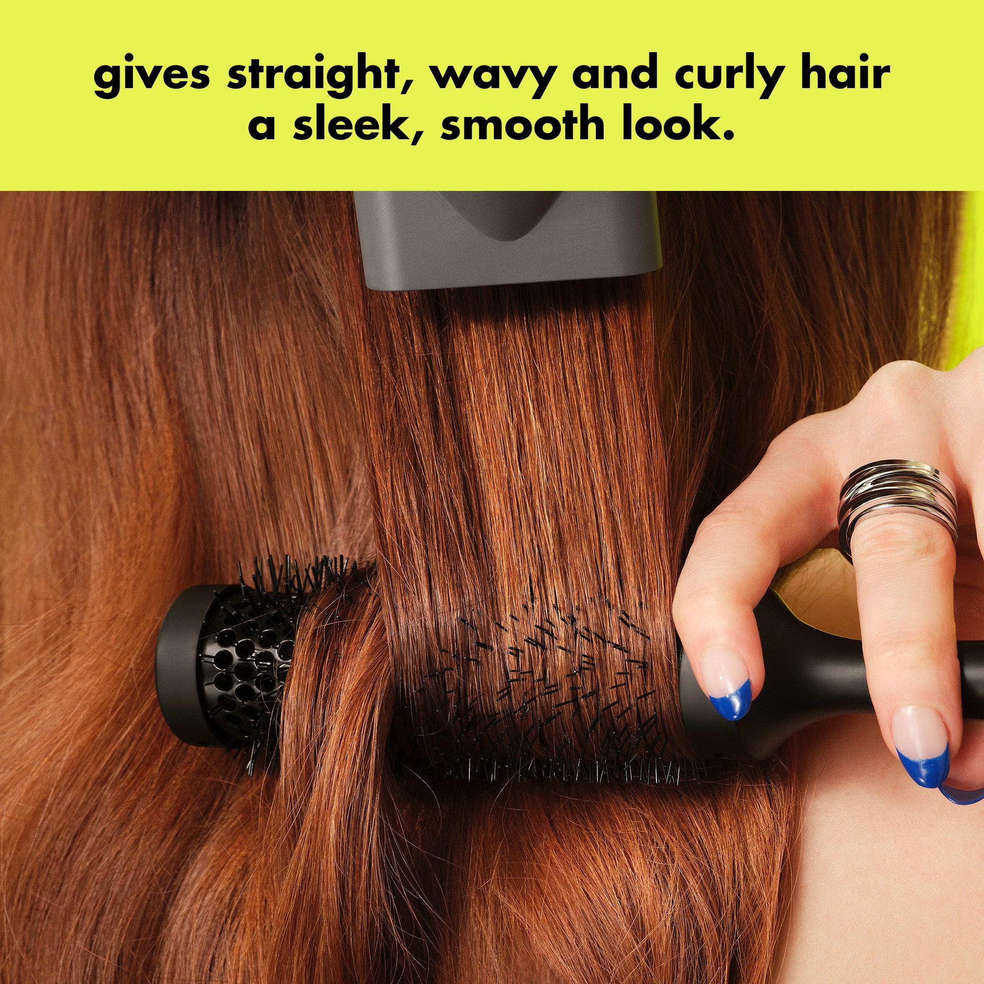 Humidity Hero Anti-Frizz Spray gives straight, wavy and curly hair a sleek and smooth look